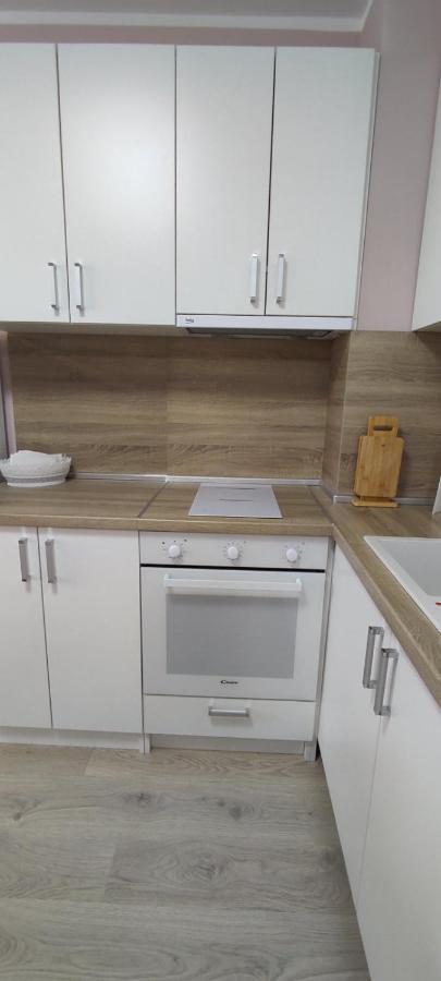 Luxury And Stylish Apartmen, Metro Station Obelya Sofia Buitenkant foto